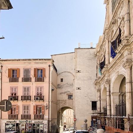 Su Meri Stampace - Luxury Apartment City Center Cagliari Exterior foto