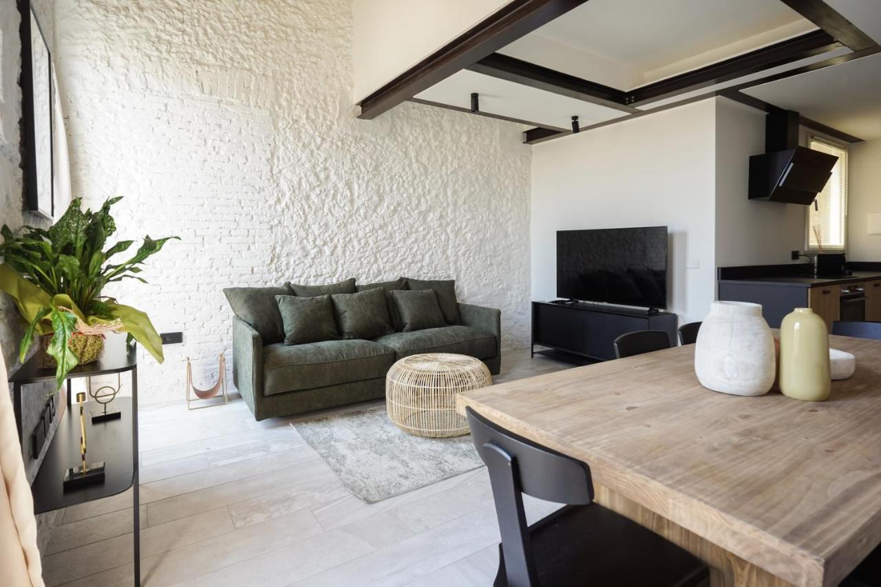 Su Meri Stampace - Luxury Apartment City Center Cagliari Exterior foto